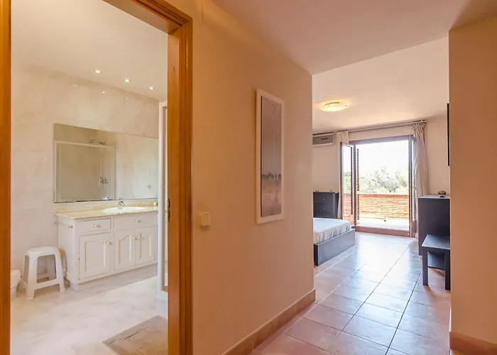 Club Villamar - Contesa Vila *